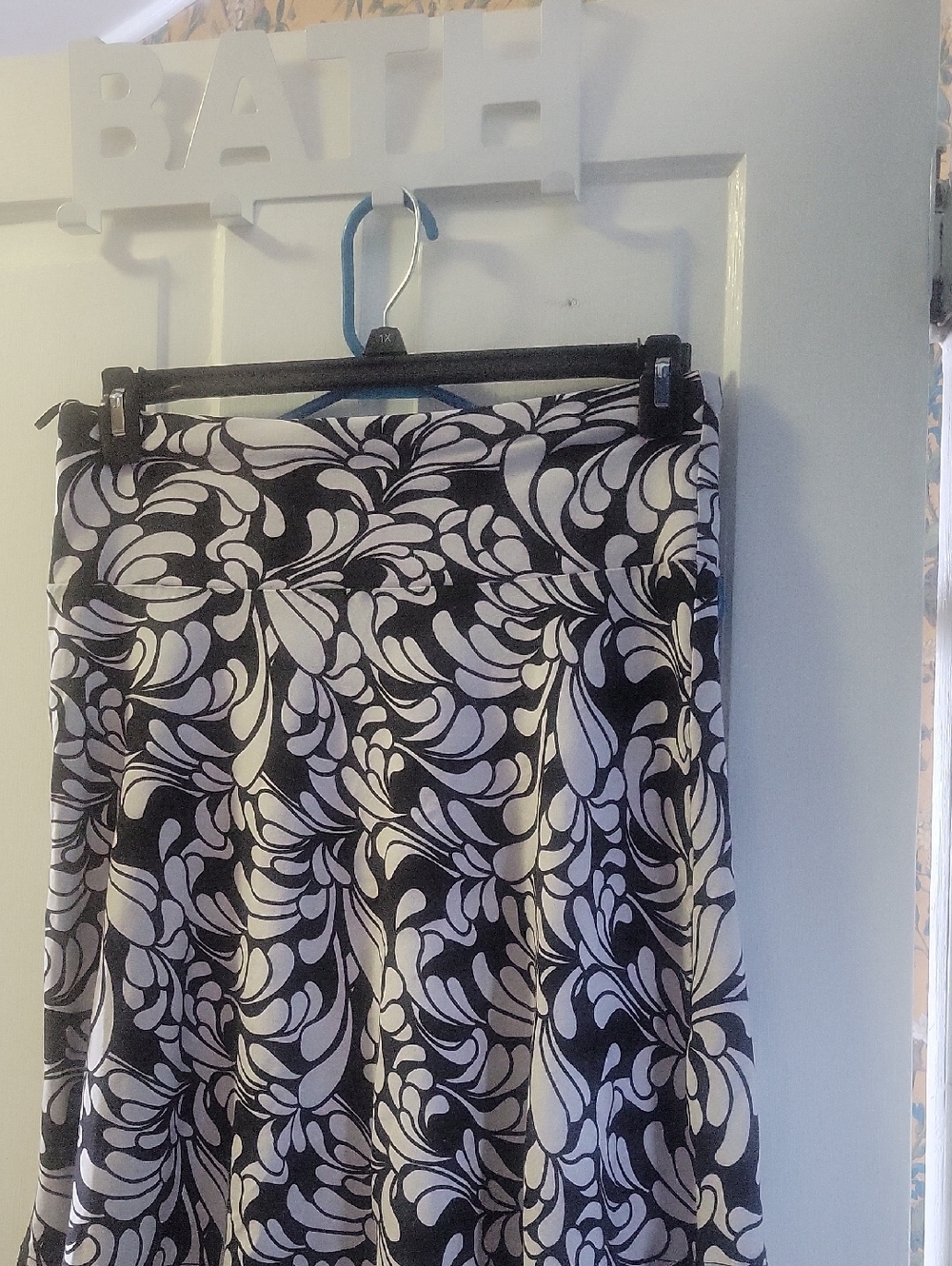 H&M Black and White Swirl Print Skater Skirt